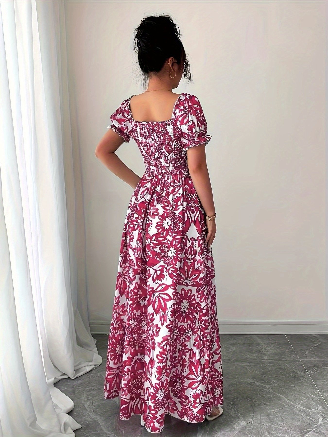 Elegant Floral Print Maxi Dress with Puff Sleeves, Square Neckline, and Backless Design - Perfect for Vacation or Date Night, Spring/Summer Collection, Cute Dress - Image 4